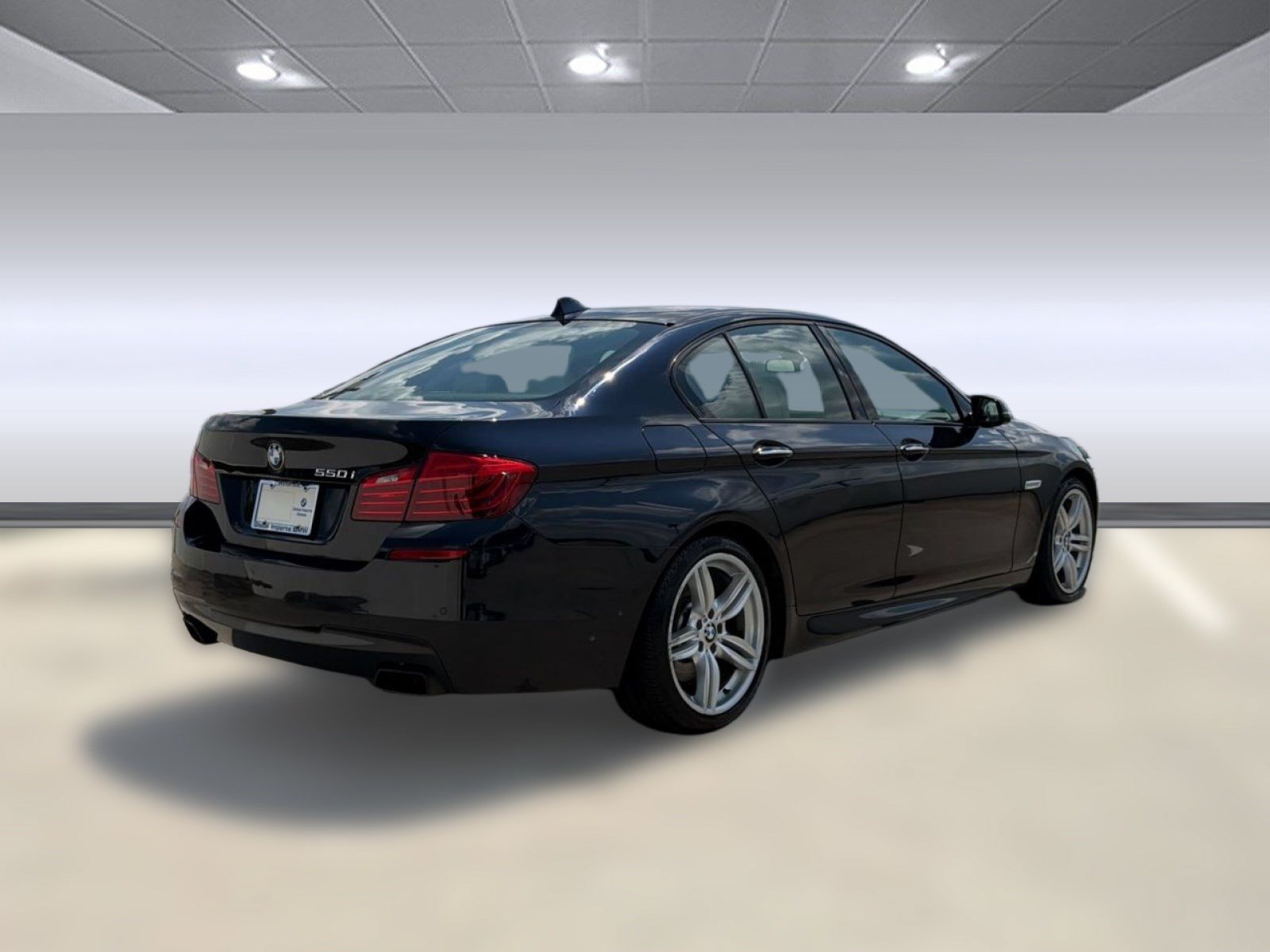 Used 2014 BMW 550i Sedan RWD image 7