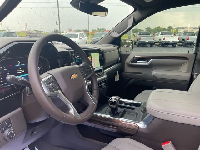 New 2026 Chevrolet Silverado 1500 LT w/ Z71 Off-Road Package image 6