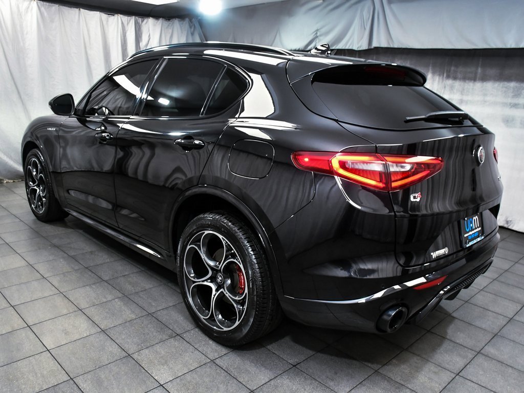 Used 2023 Alfa Romeo Stelvio Veloce image 4