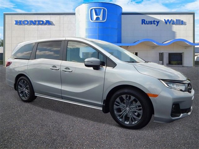New 2026 Honda Odyssey Touring image 1