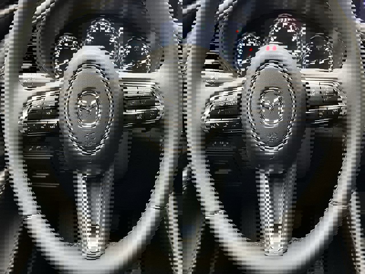 New 2025 MAZDA MAZDA3 Hatchback w/Premium Plus Pkg image 15