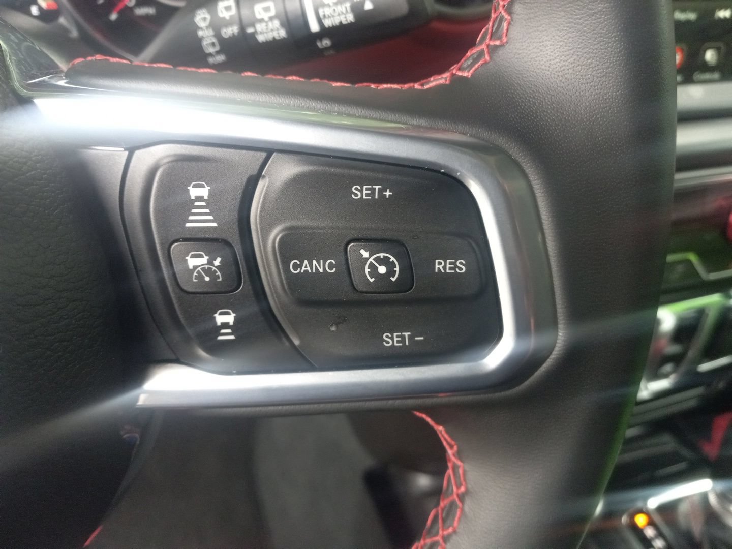 Used 2022 Jeep Wrangler Rubicon w/ LED Lighting Group AWD/4WD image 6