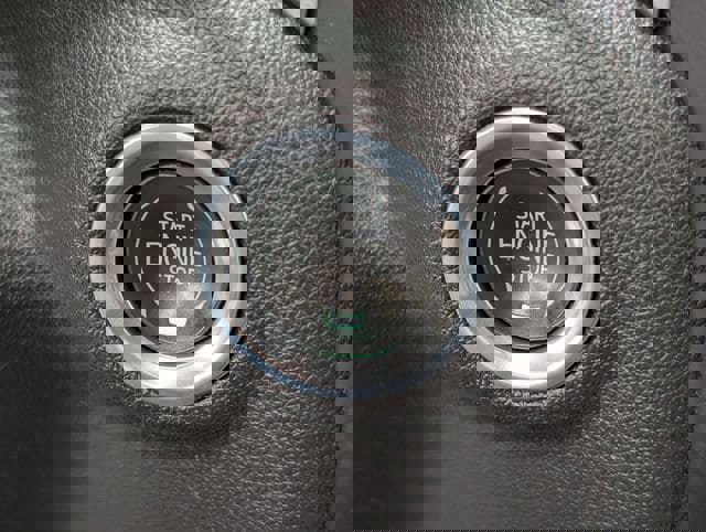 Certified 2021 Chevrolet Silverado 1500 RST image 19