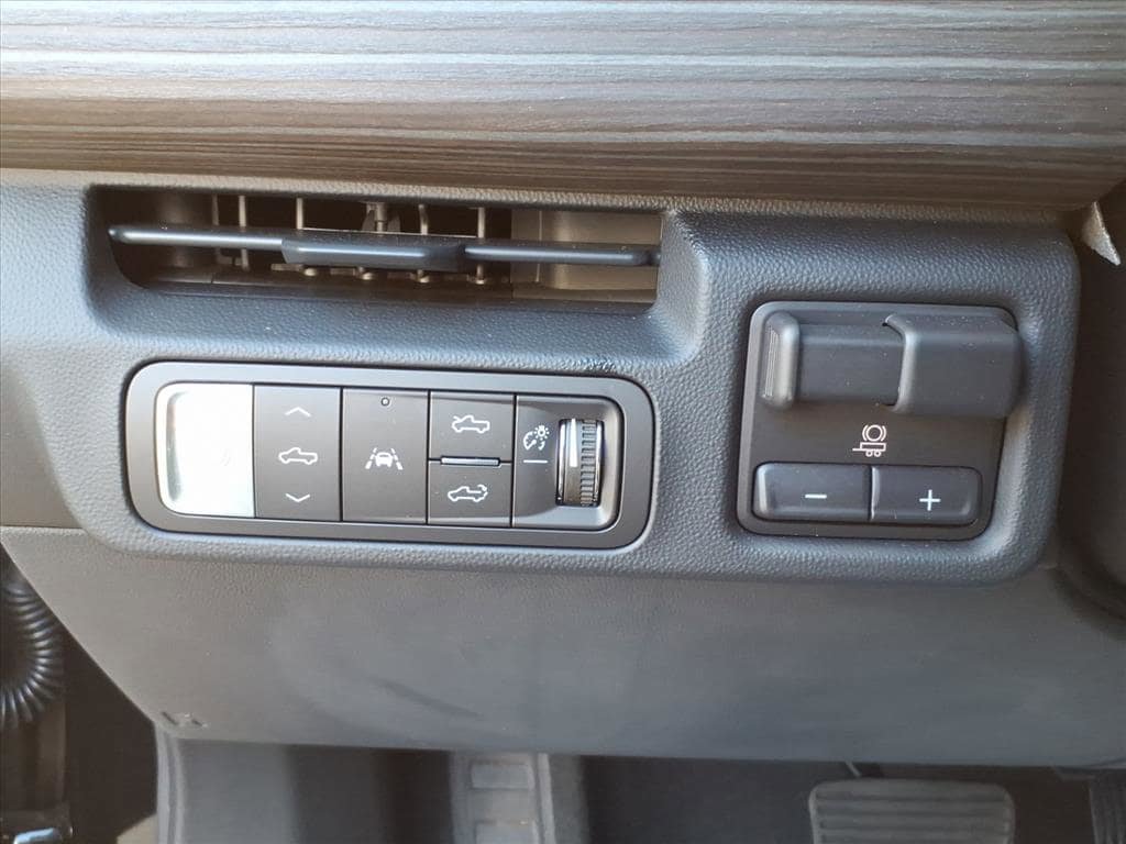 New 2025 GMC Sierra EV Denali AWD/4WD image 17