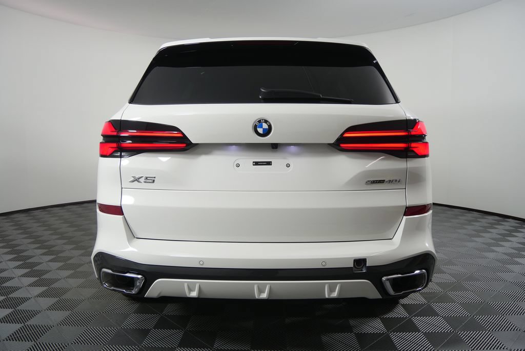 Used 2026 BMW X5 sDrive40i w/ M Sport Package RWD image 5