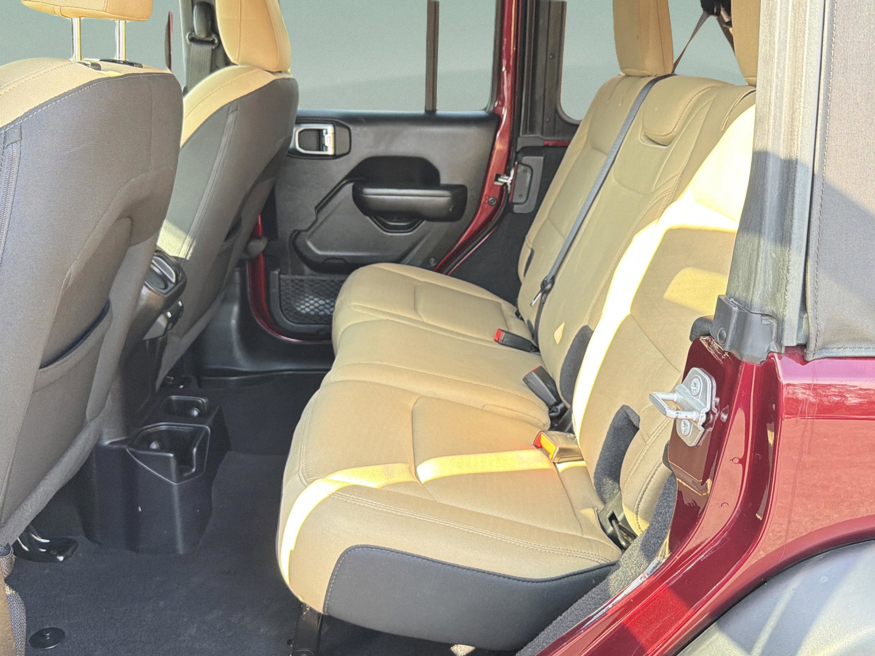 Used 2021 Jeep Wrangler Unlimited Sport image 25