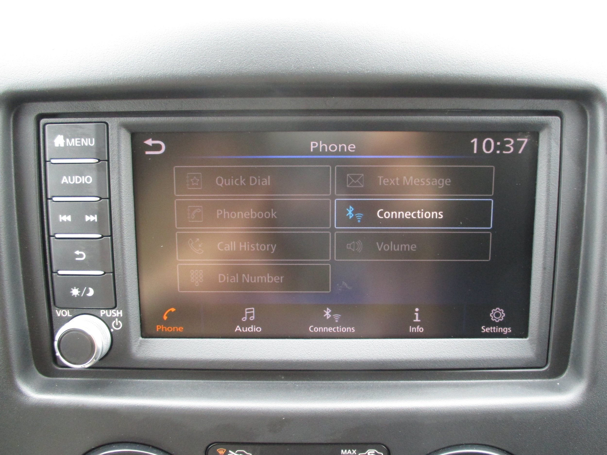 Used 2020 Nissan NV200 SV FWD image 15