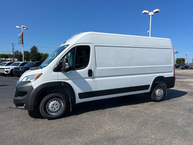 New 2026 RAM ProMaster 2500 w/ Convenience Group FWD image 3
