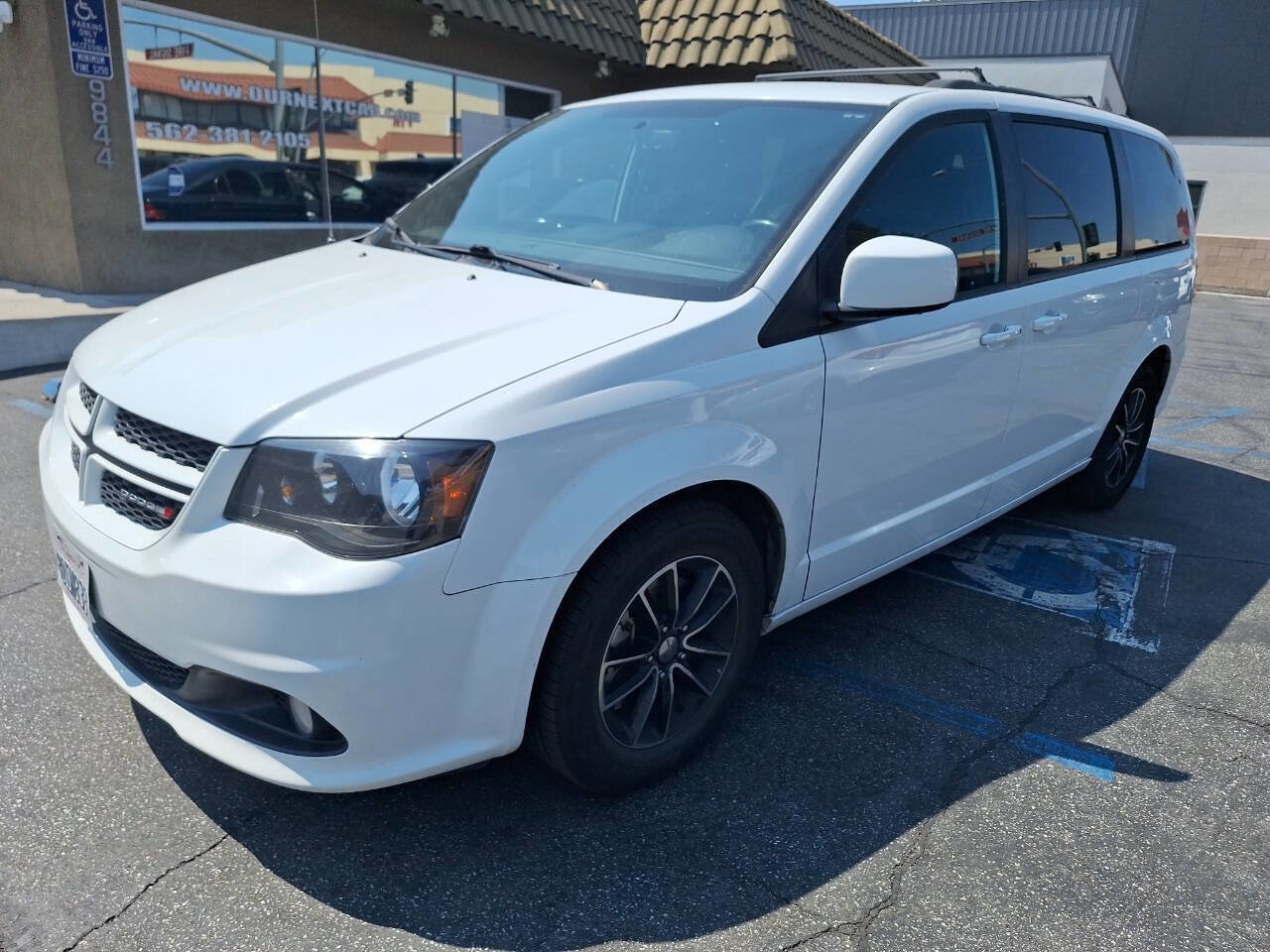 Used 2018 Dodge Grand Caravan GT image 5