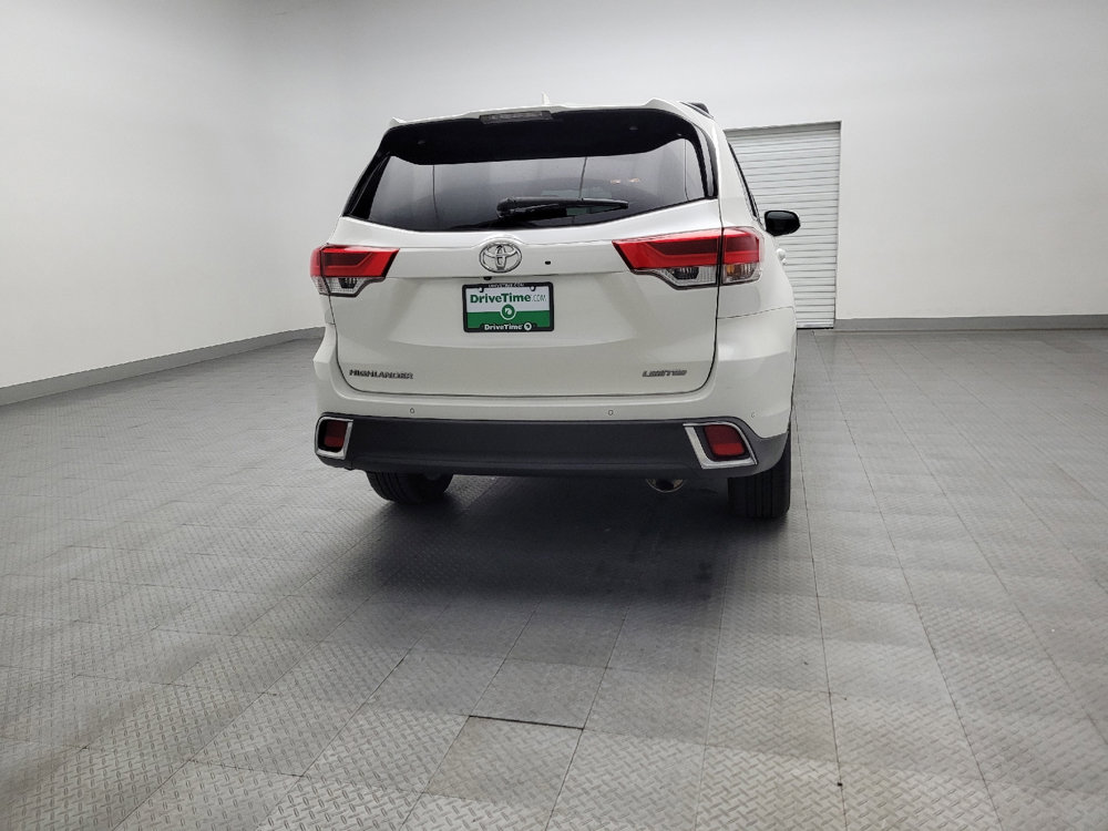 Used 2019 Toyota Highlander Limited image 7