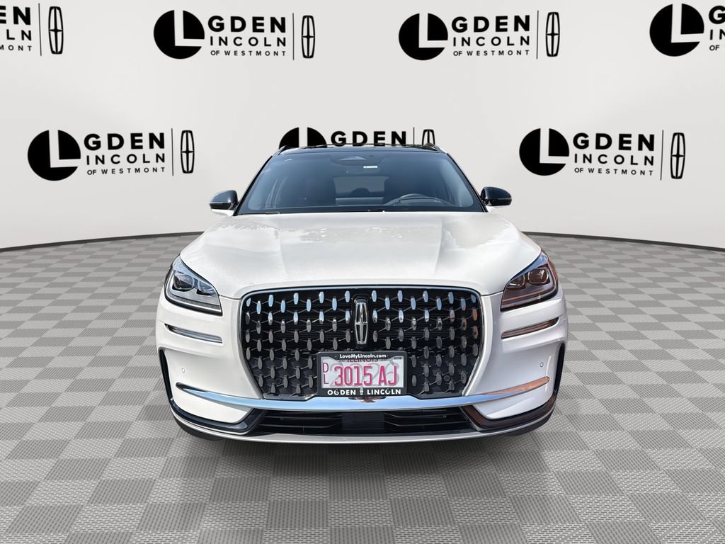 Certified 2025 Lincoln Corsair Reserve w/ Equipment Group 202A AWD/4WD image 3