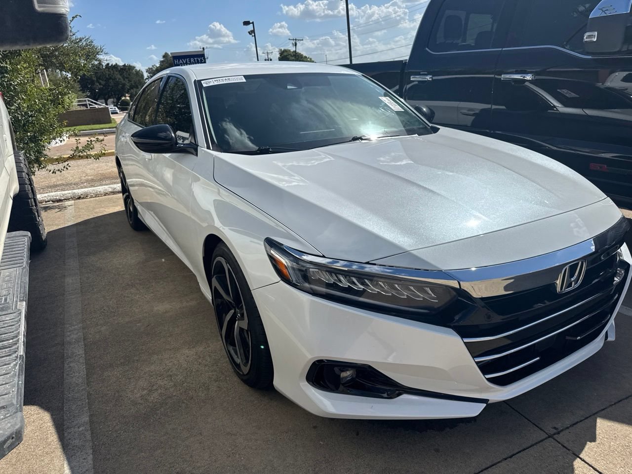 Used 2021 Honda Accord Sport Special Edition image 3
