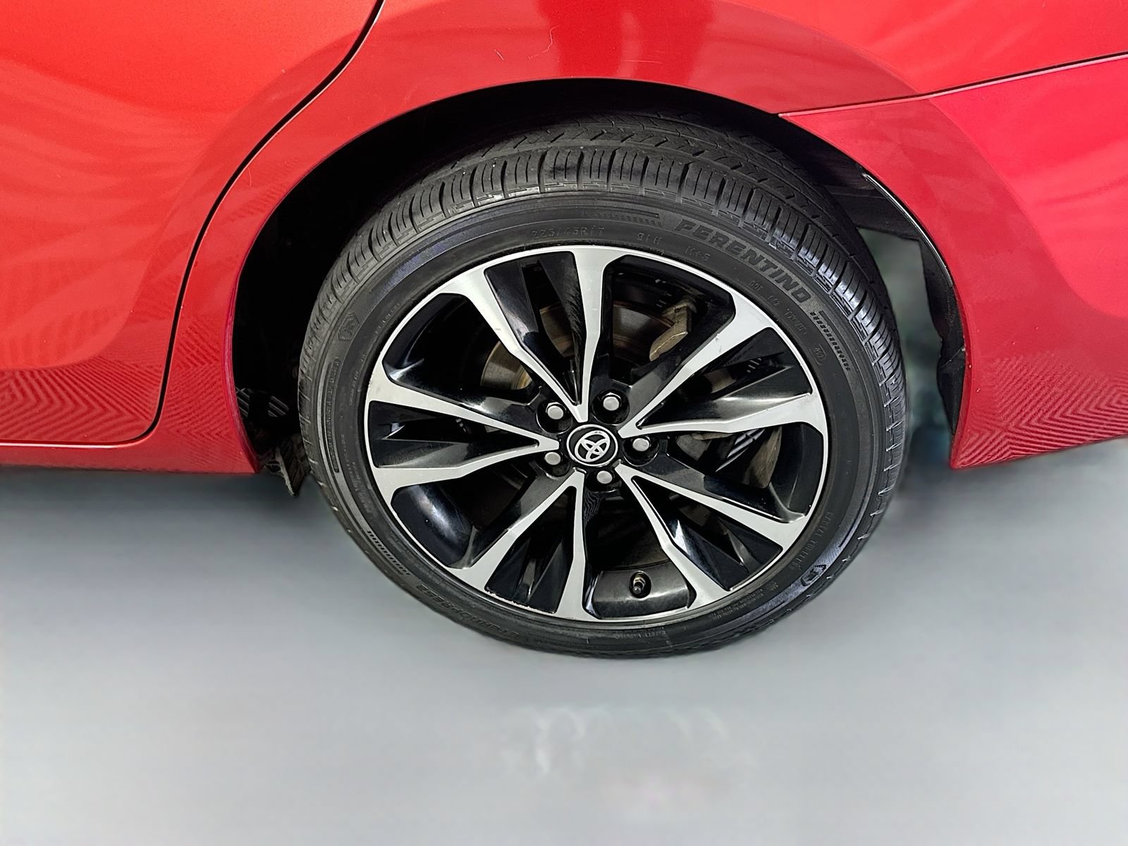 Used 2019 Toyota Corolla SE FWD image 35