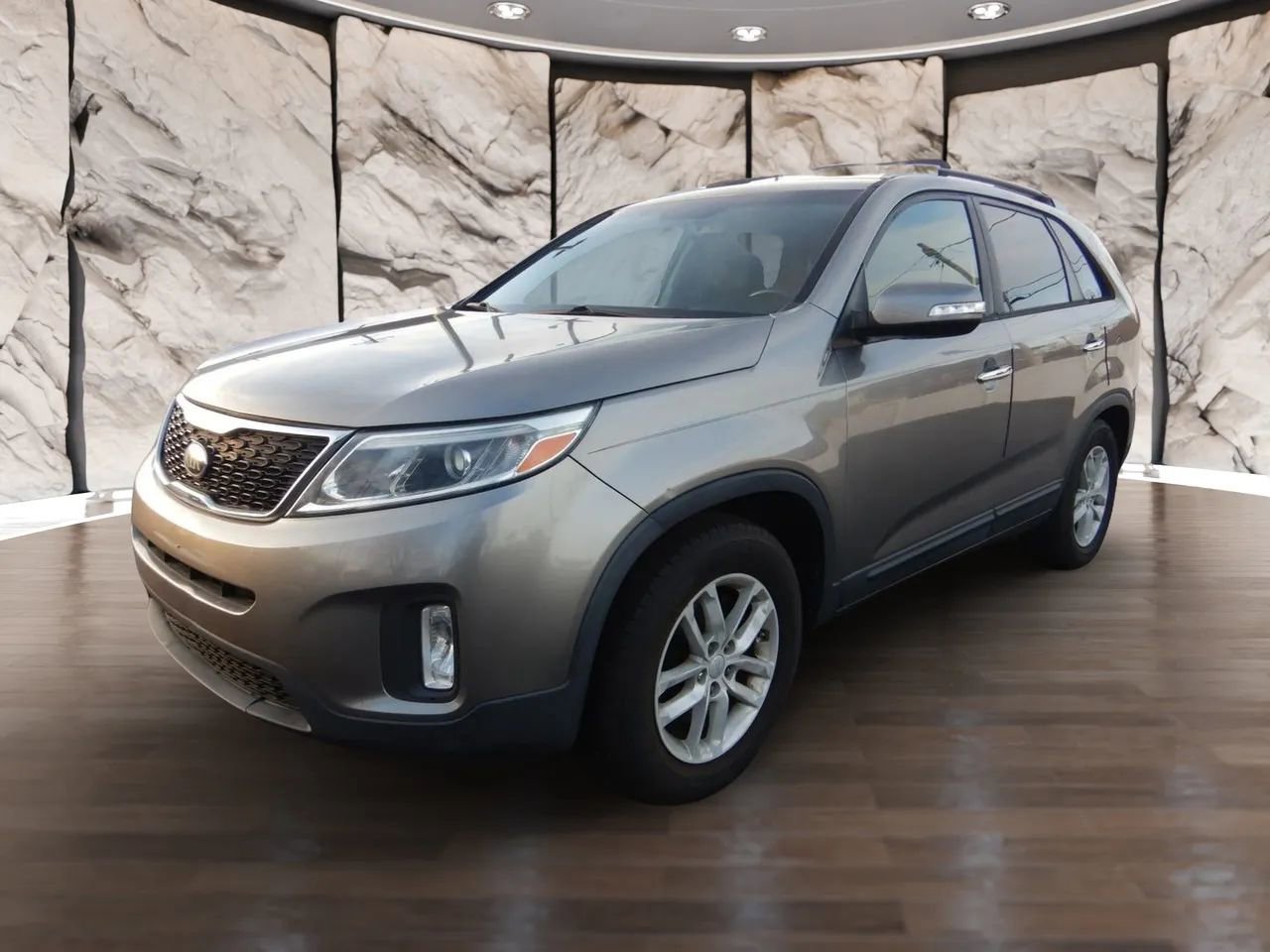 Used 2014 Kia Sorento LX image 1
