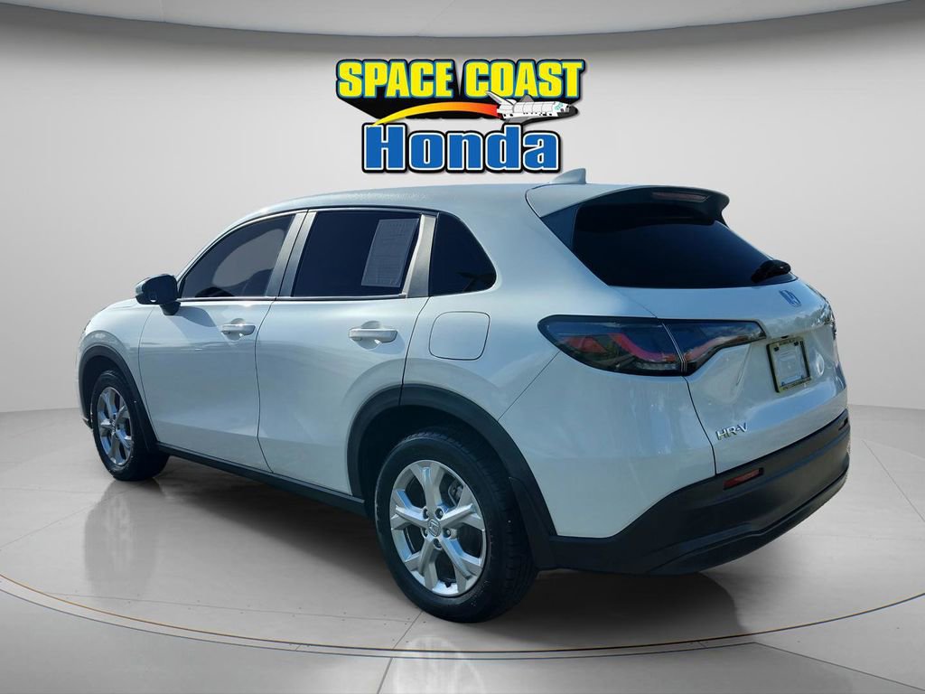 Used 2023 Honda HR-V LX image 5
