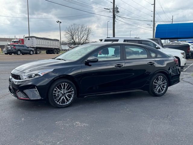 Used 2023 Kia Forte GT-Line w/ GT-Line Premium Package image 3