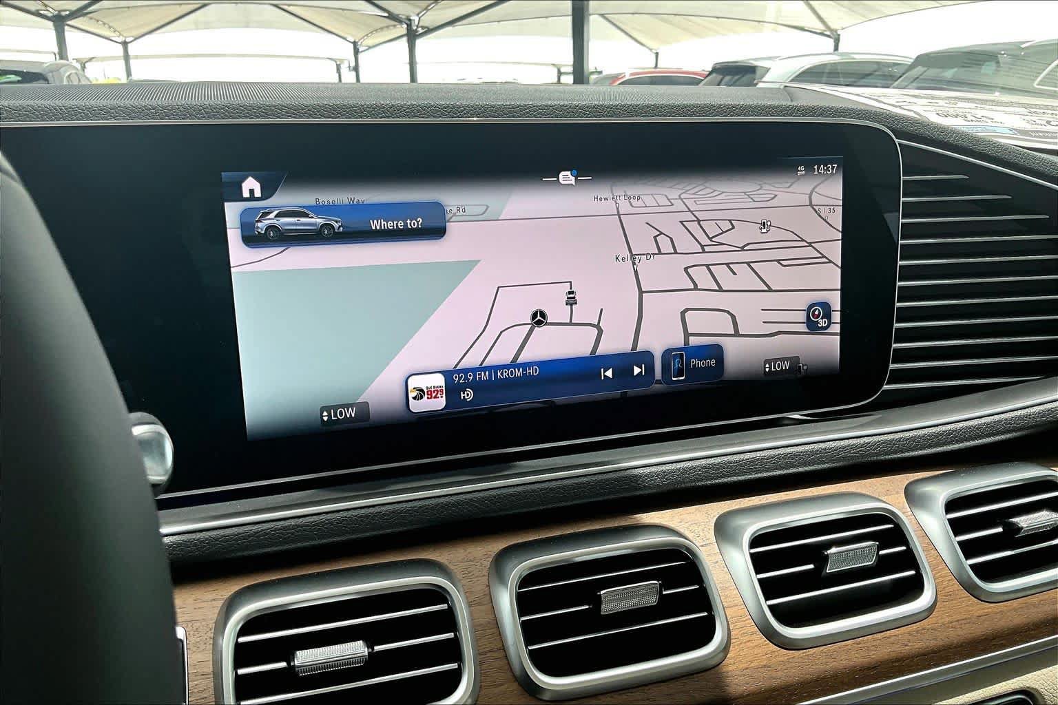New 2026 Mercedes-Benz GLE 450e 4MATIC image 12