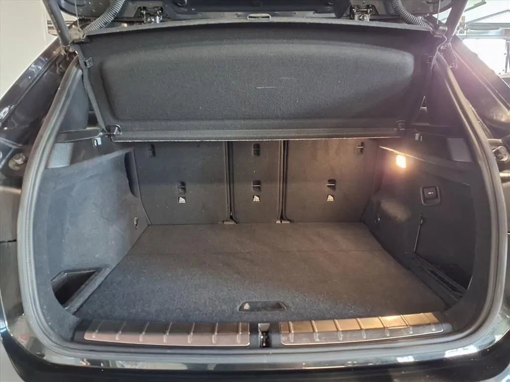 Used 2019 BMW X1 xDrive28i w/ Convenience Package image 6