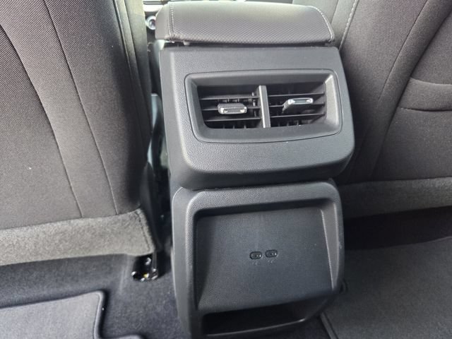 Certified 2026 Chevrolet Equinox EV LT w/ Comfort Package FWD image 15