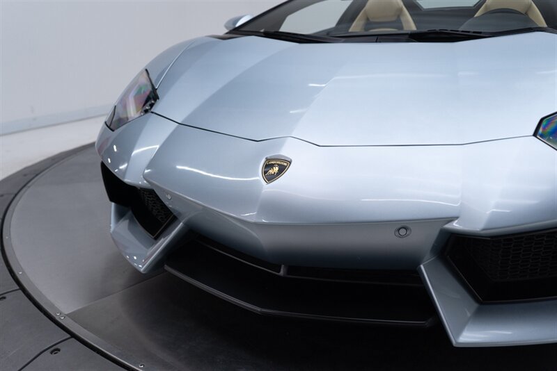 Used 2013 Lamborghini Aventador LP 700-4 AWD/4WD image 25