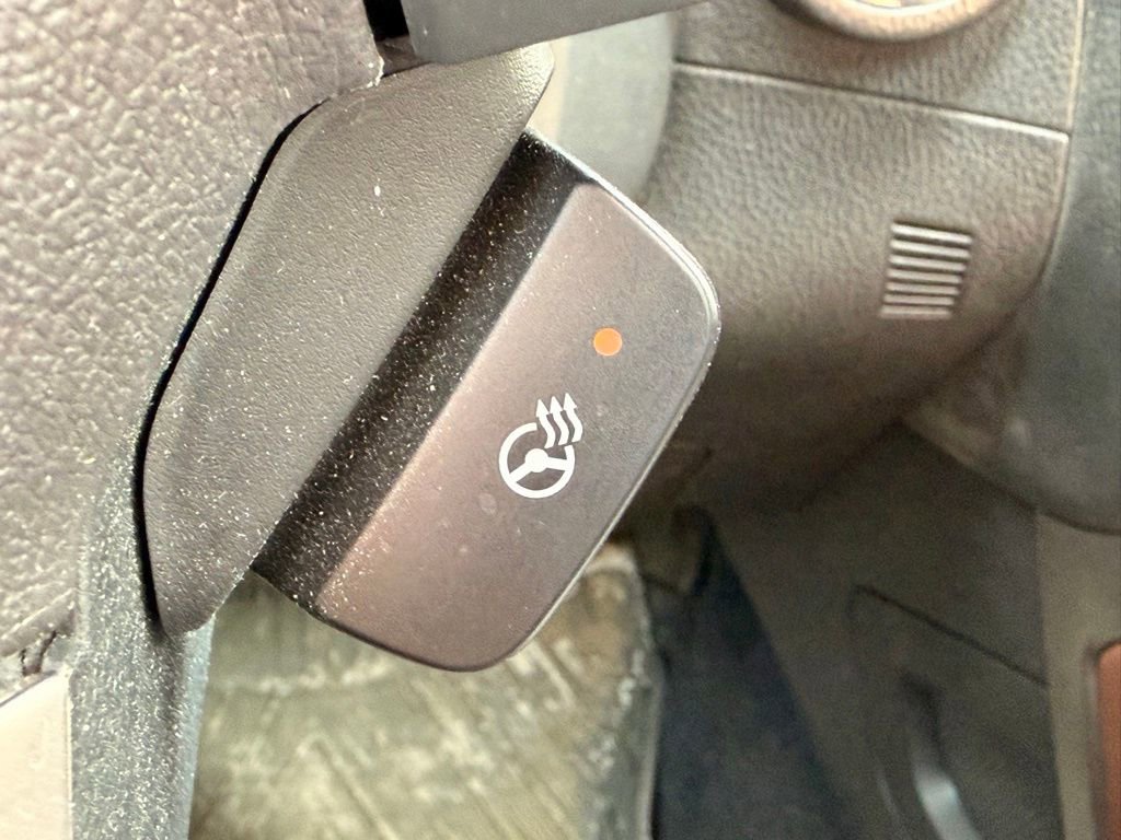 Used 2018 Subaru Forester 2.5i Touring AWD/4WD image 21