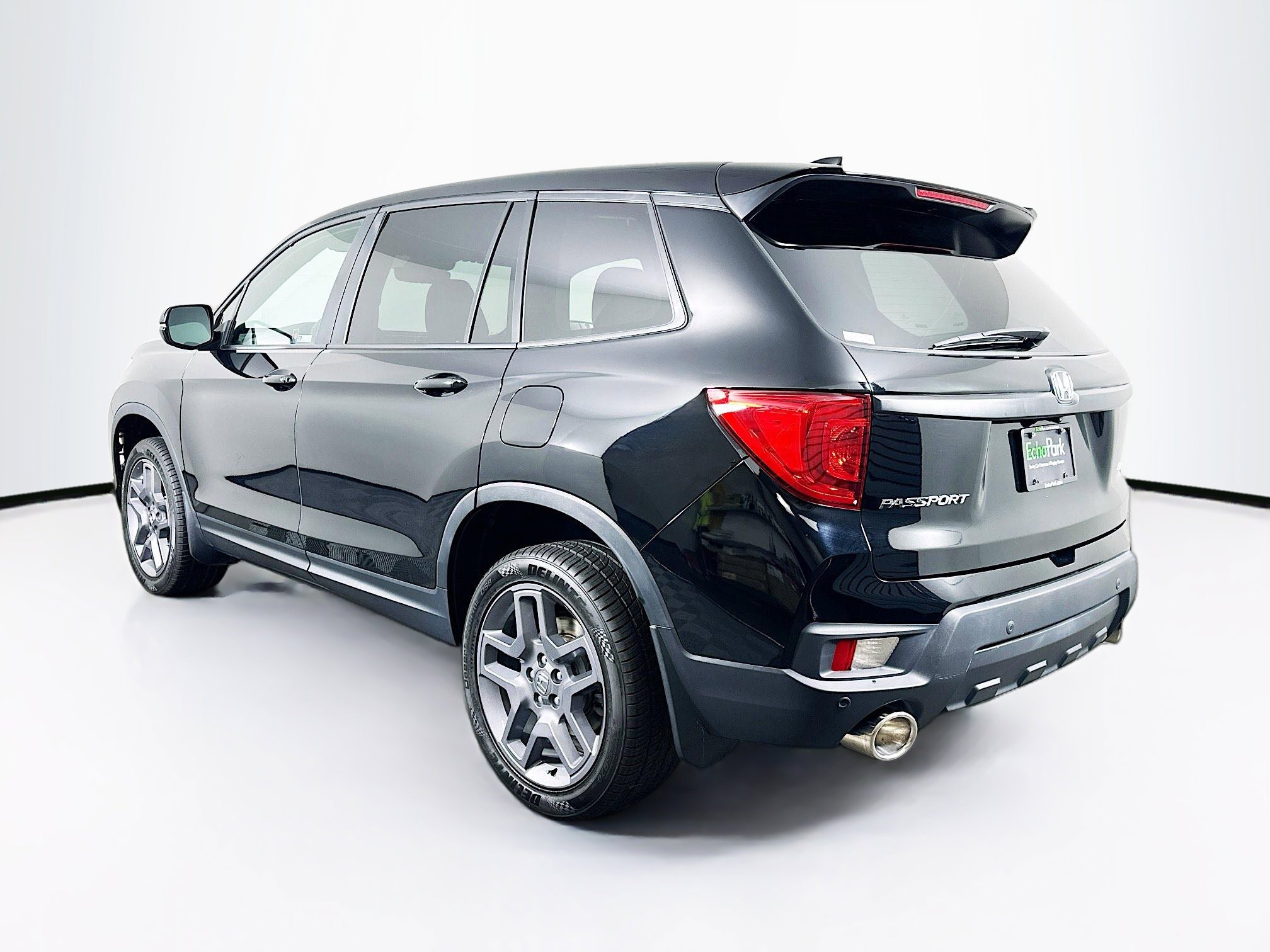 Used 2023 Honda Passport EX-L image 5
