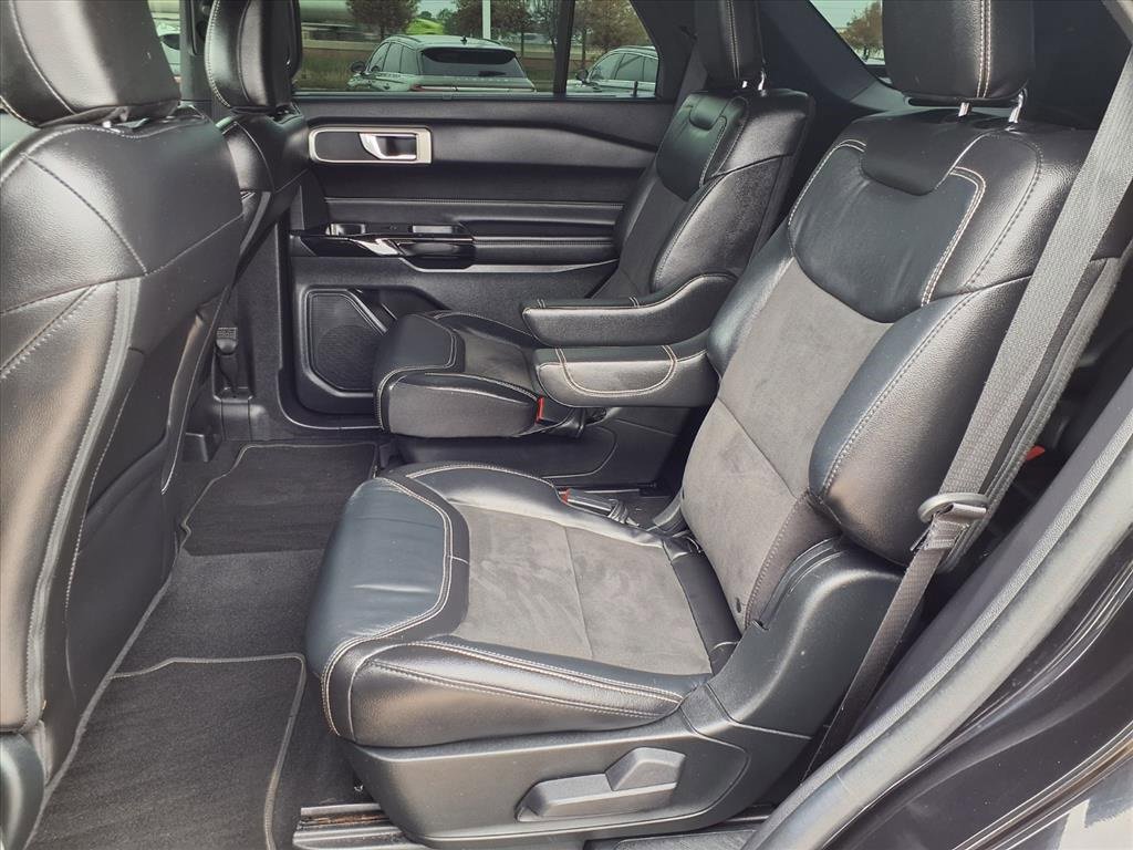 Used 2022 Ford Explorer ST image 24