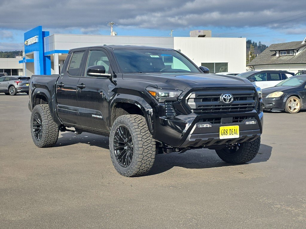 Used 2026 Toyota Tacoma SR5 image 2