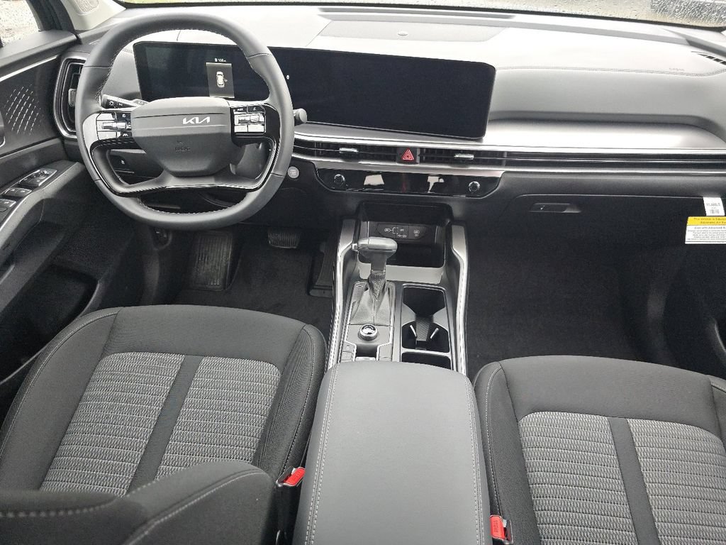 Used 2026 Kia Sorento LX FWD image 19