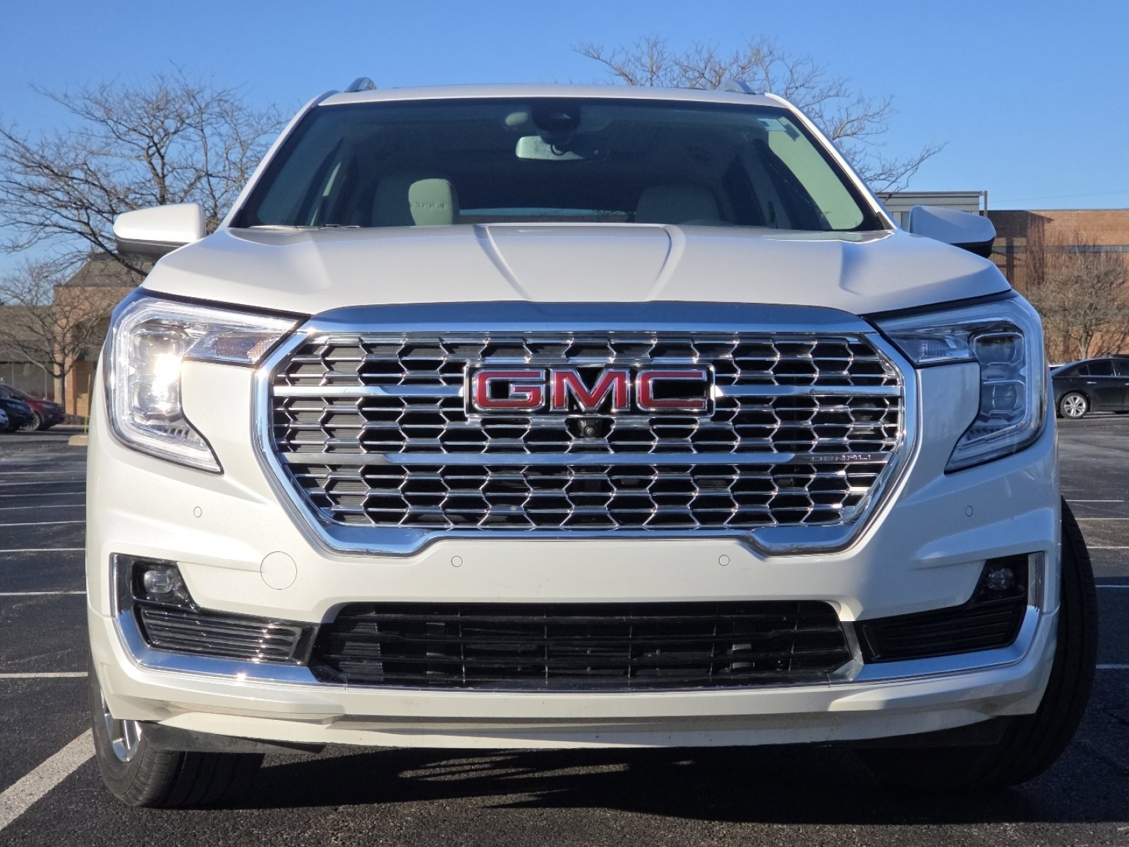 Used 2024 GMC Terrain Denali w/ Denali Premium Package image 15