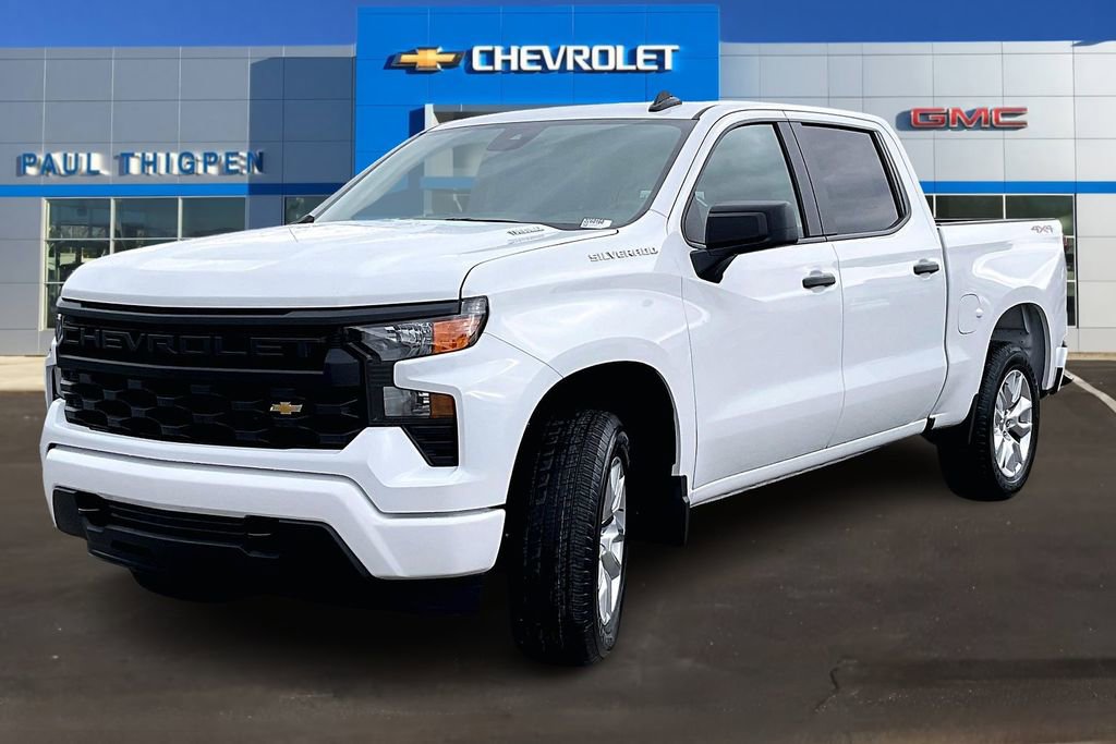 New 2026 Chevrolet Silverado 1500 Custom image 2