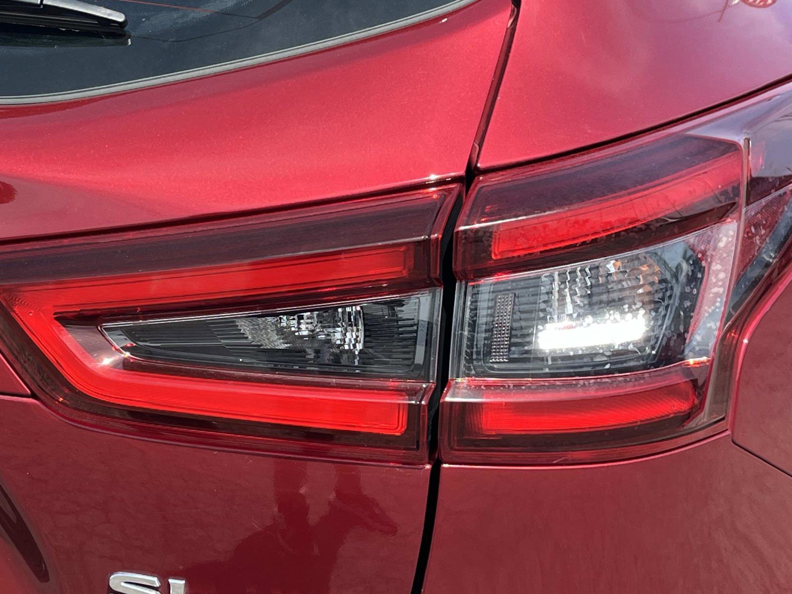 Used 2021 Nissan Rogue Sport SL image 7