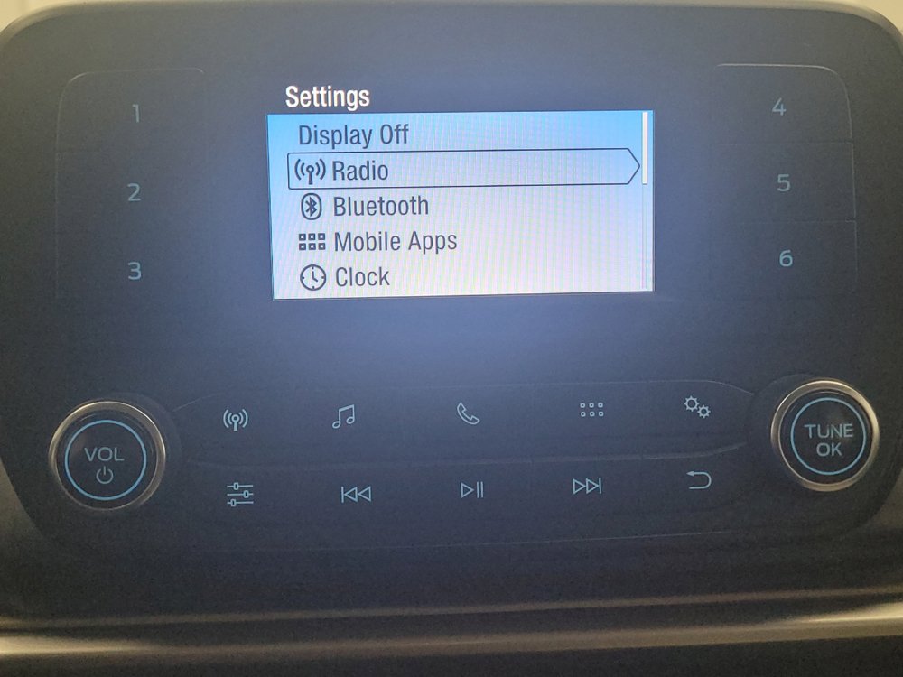 Used 2018 Ford EcoSport S FWD image 25