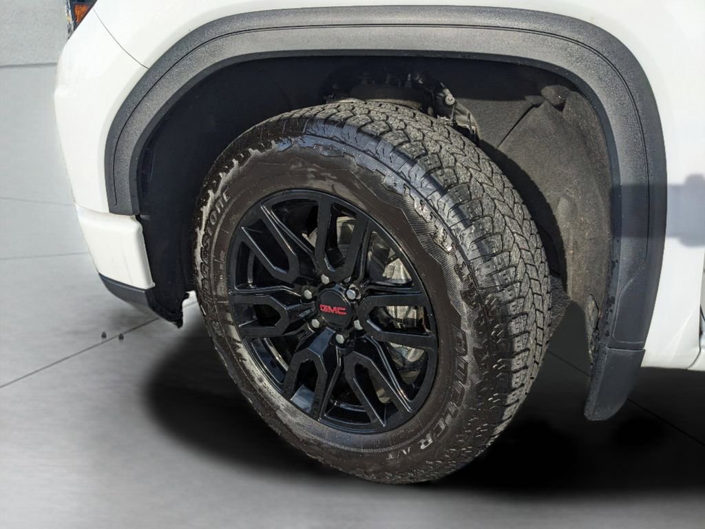 Used 2024 GMC Sierra 1500 Elevation image 32