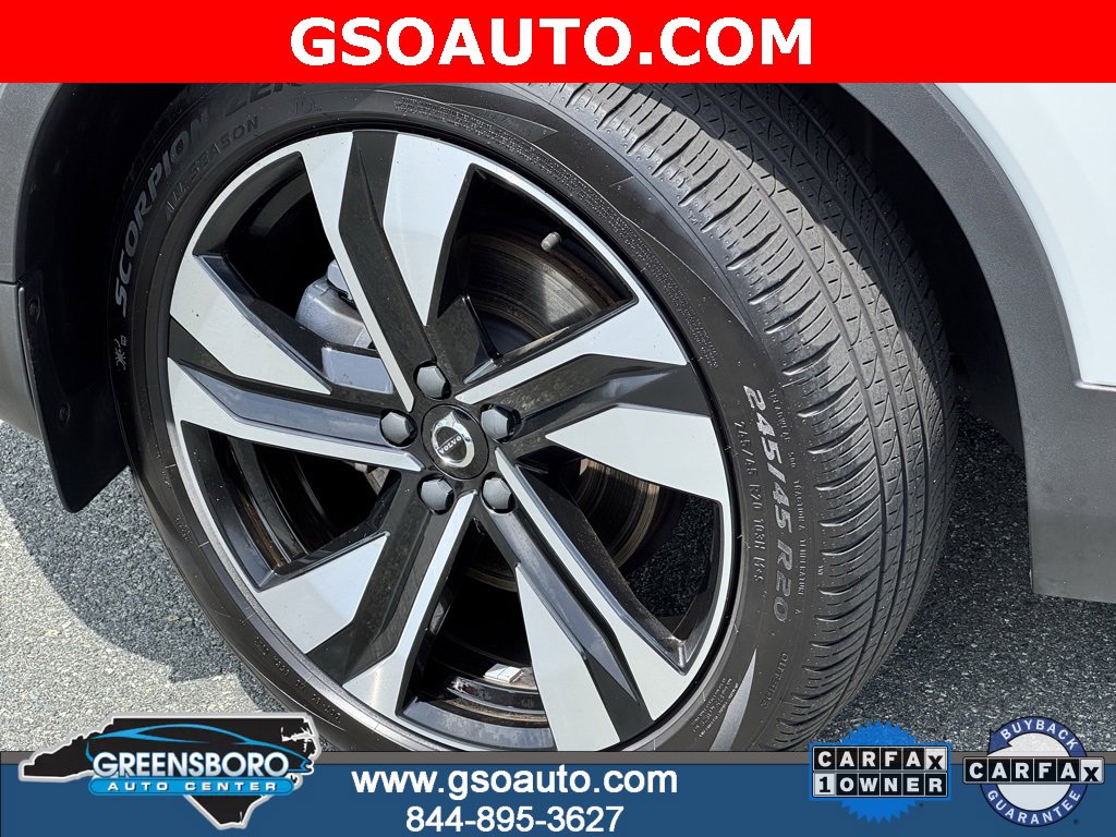 Used 2024 Volvo XC40 B5 Plus w/ Protection Package Premier image 34