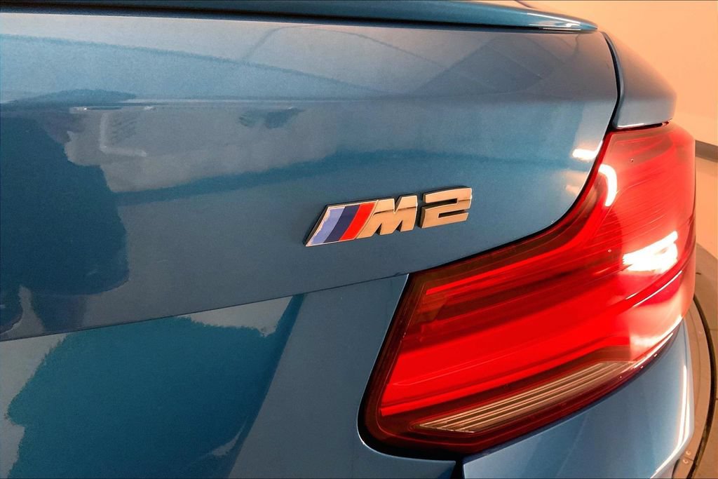 Used 2018 BMW M2 RWD image 7