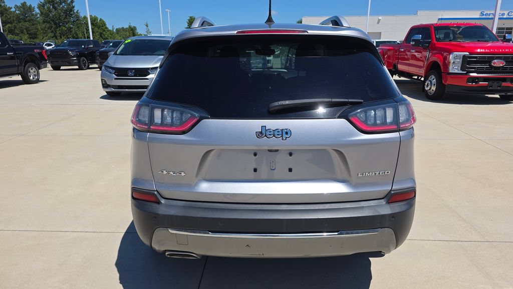 Used 2019 Jeep Cherokee Limited AWD/4WD video 4