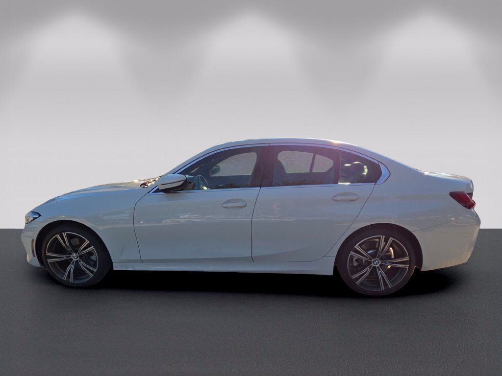 Certified 2024 BMW 330i Sedan w/ Convenience Package RWD image 7