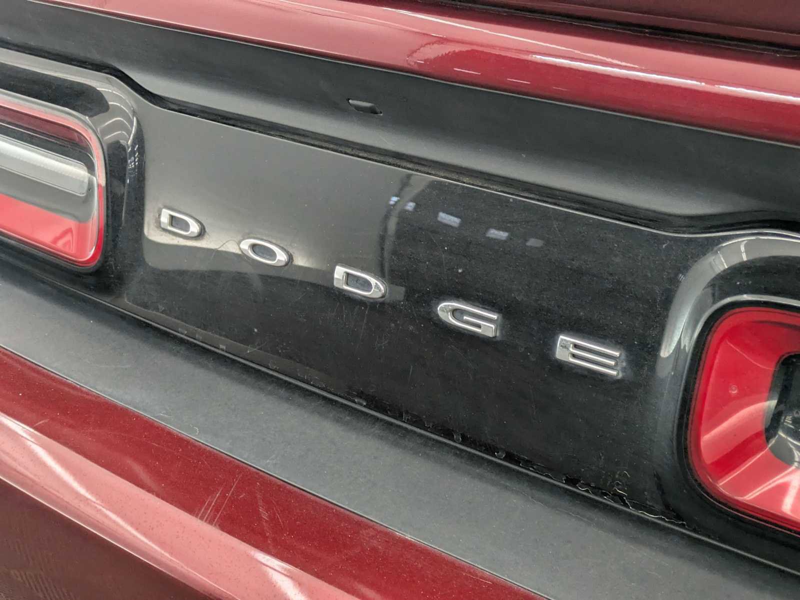 Used 2018 Dodge Challenger R/T image 12
