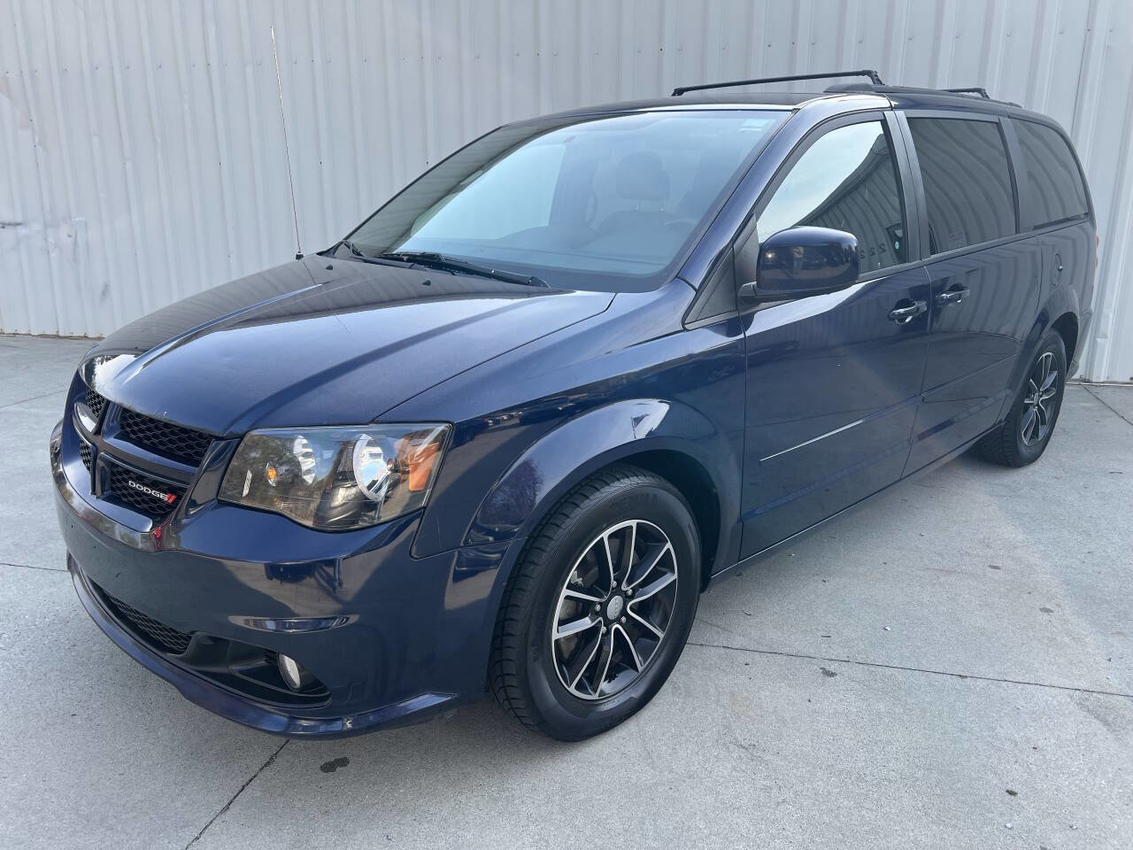 Used 2017 Dodge Grand Caravan GT image 7