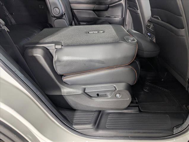 Used 2025 Honda Pilot TrailSport image 22