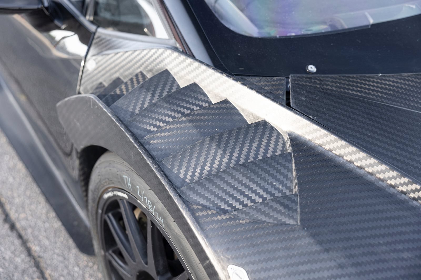 Used 2022 Lamborghini Huracan EVO RWD image 11