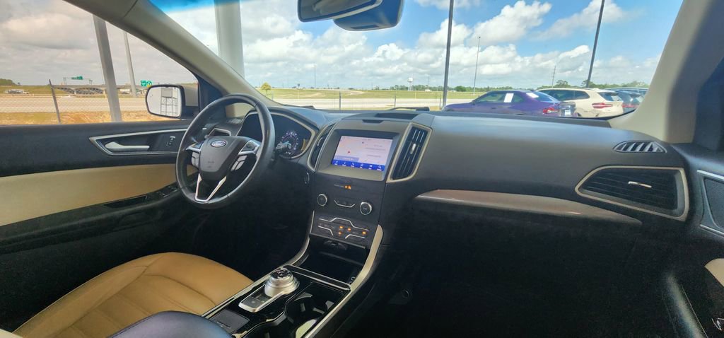 Used 2020 Ford Edge SEL w/ Convenience Package FWD image 22