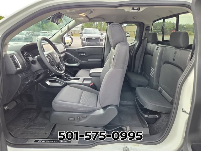 Used 2025 Nissan Frontier SV RWD image 13