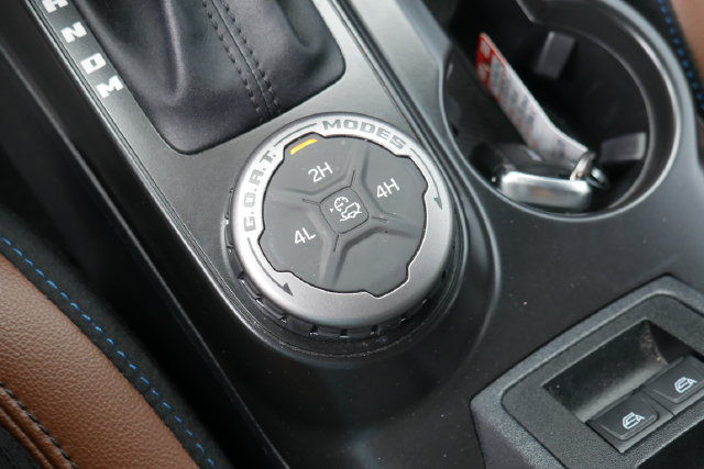 Used 2024 Ford Bronco Outer Banks AWD/4WD image 20