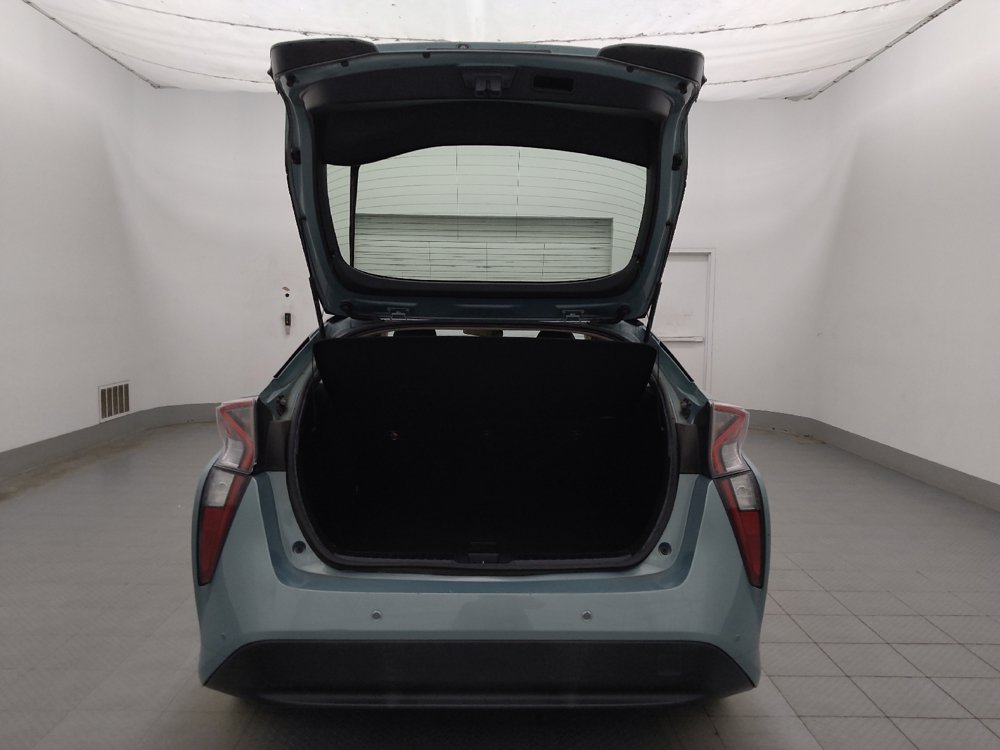 Used 2017 Toyota Prius Two w/ Prius Two Safety Plus Package FWD image 29