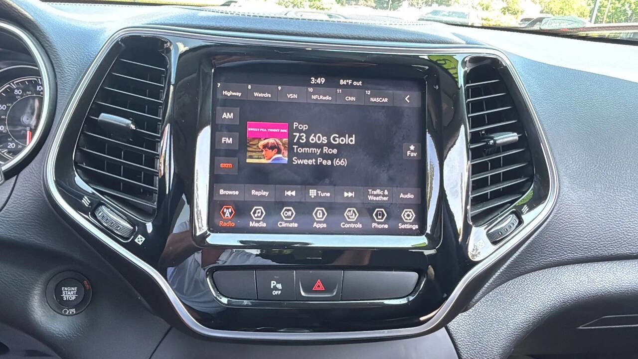 Used 2019 Jeep Cherokee Limited image 17