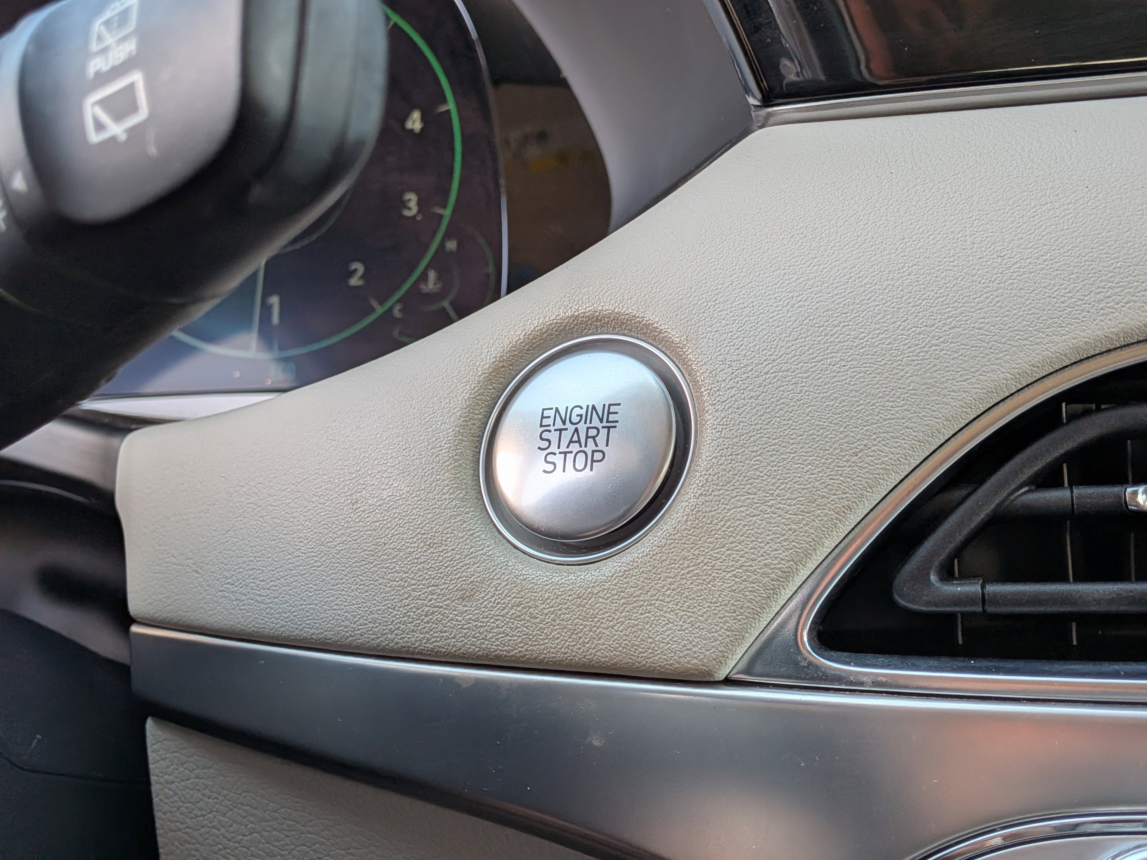 Used 2021 Hyundai Palisade Limited image 32