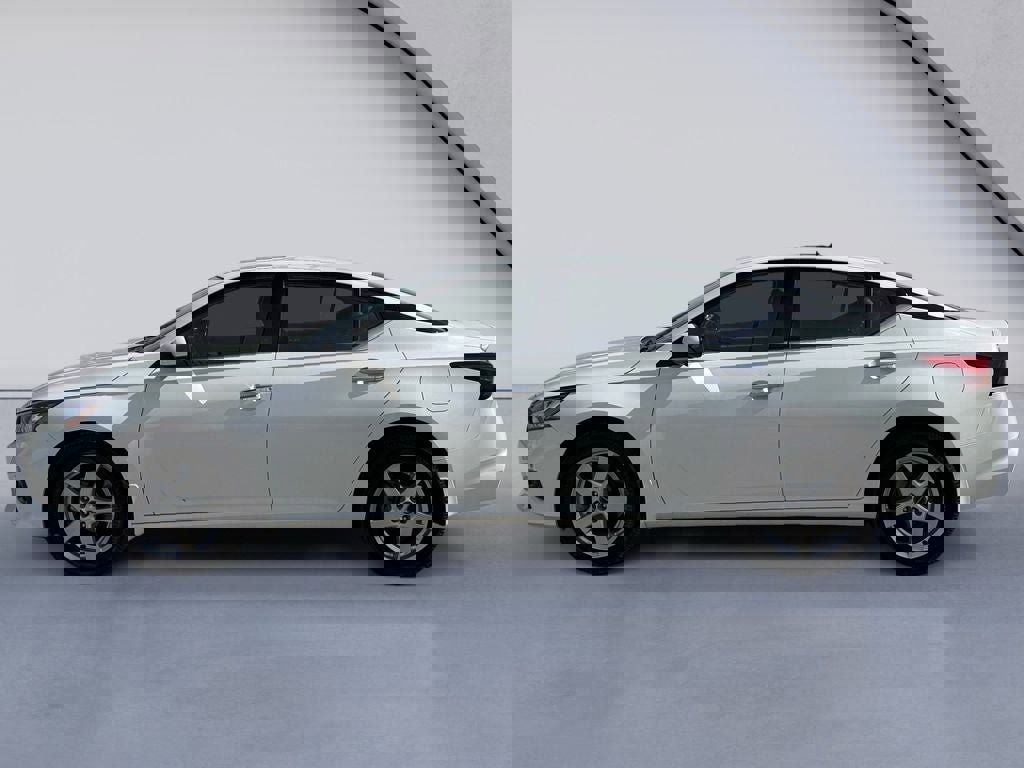 Used 2020 Nissan Altima 2.5 Platinum image 2