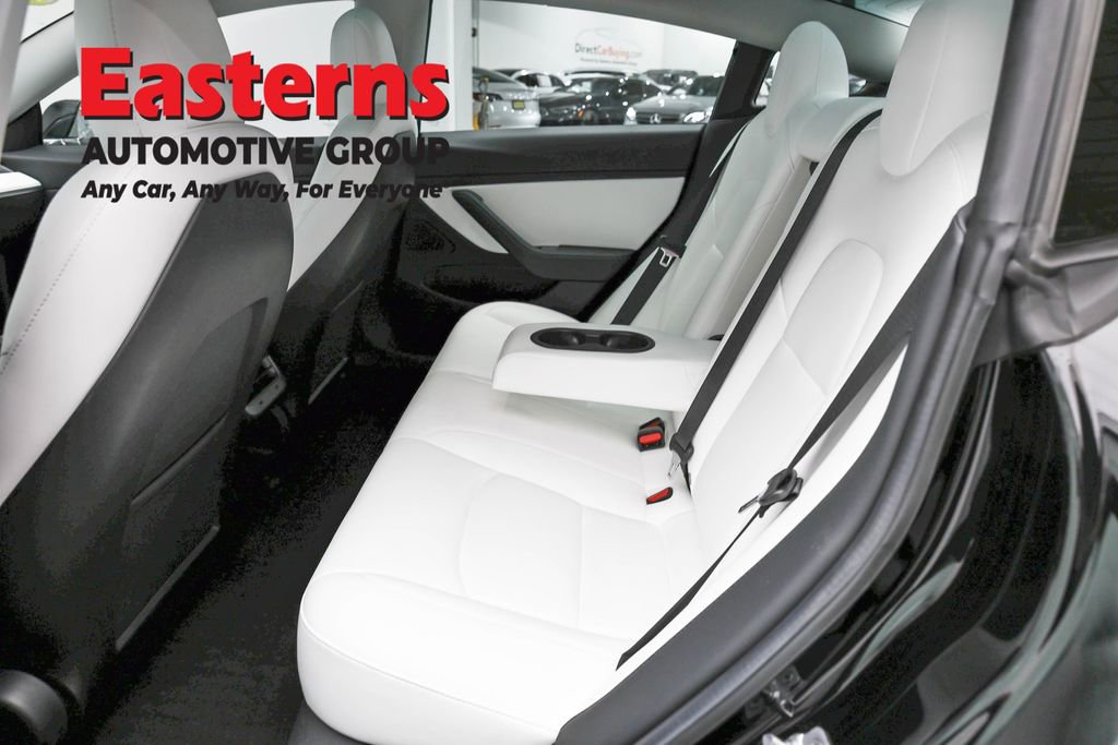 Used 2019 Tesla Model 3 Standard Range Plus image 16